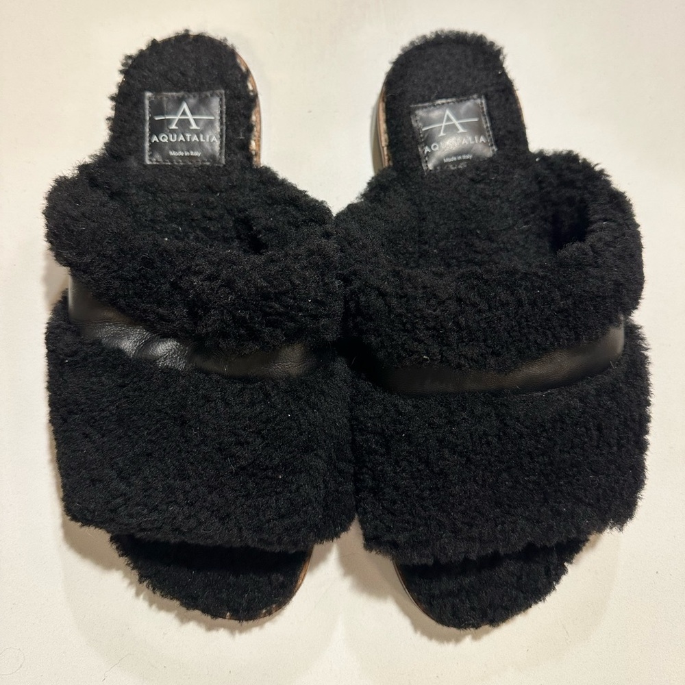 Aquatalia slipper sandals size 7.5